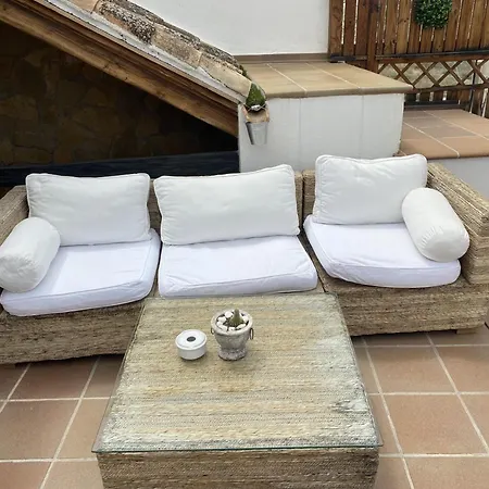 Alhanda Apartment
